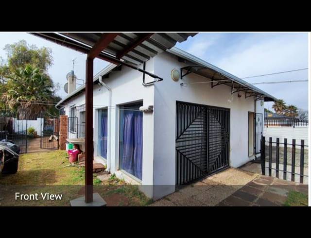 4 BEDROOM HOUSE FOR SALE IN PRIMROSE